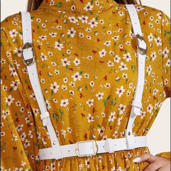 n/a Accessories - White PU Leather Simple Belt Body Strap